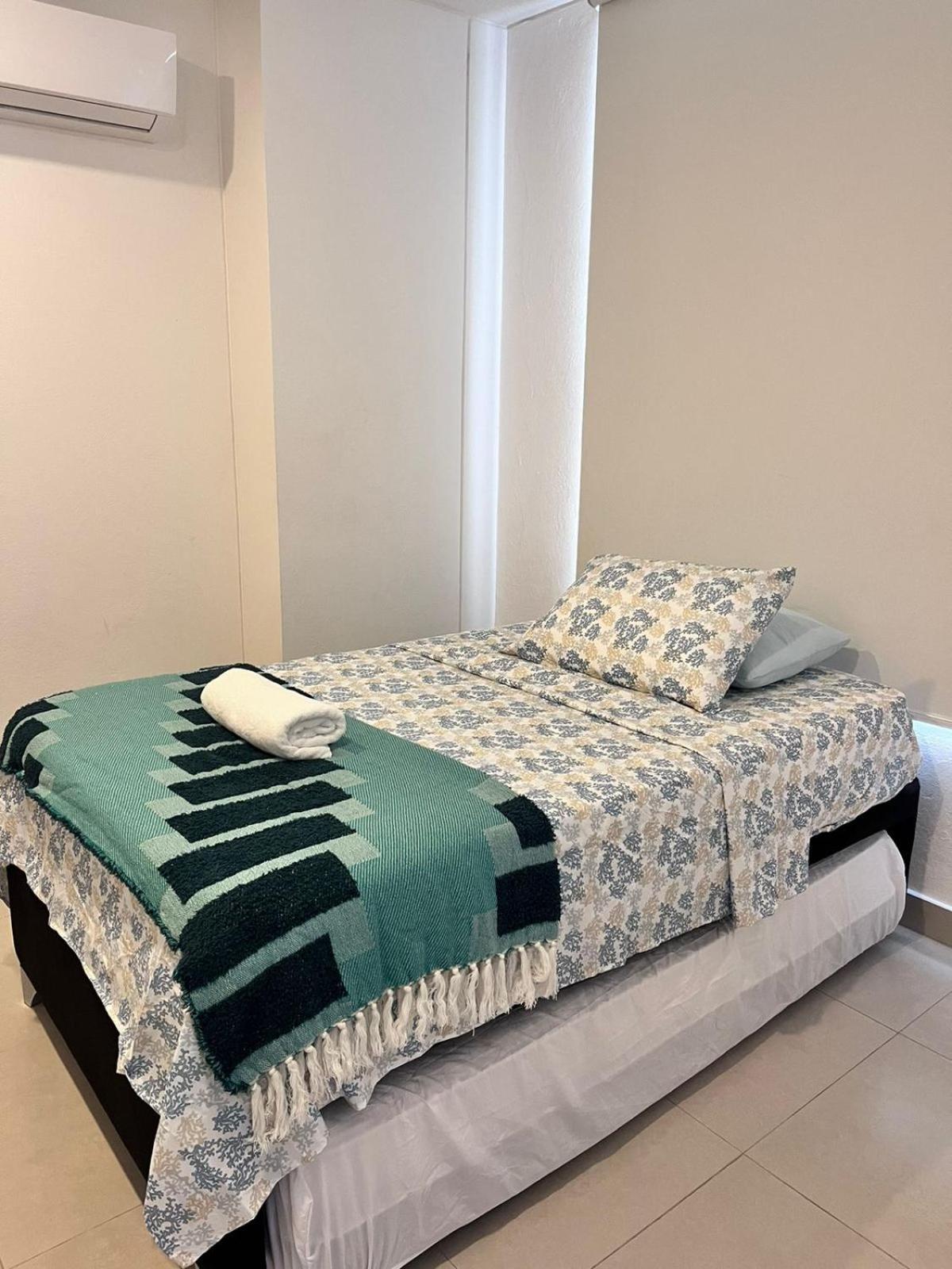Apartment Edificio Caribe Palma, Pozos Colorados. Santa Marta, Colombia